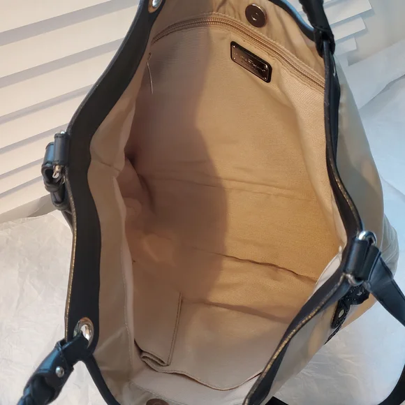 Salvatore Ferragamo Beige Nylon Top Handle Bag - Picture 4 of 16